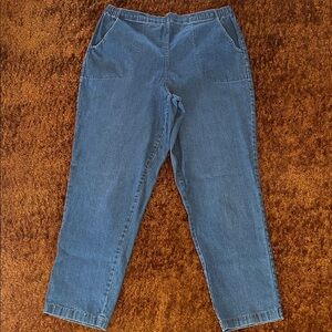 Croft & Barrow Women's Straight Leg Jeans in Classic Blue